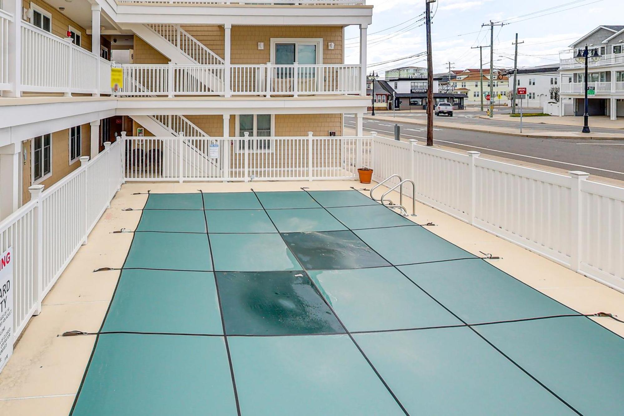 Wildwood Condo With Pool Access - Walk To Beach Екстер'єр фото